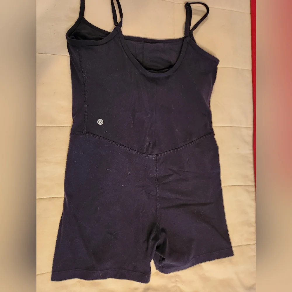 CRZ YOGA Bundle Of Black Bodysuit & Red Leggings, Adjustable Strap, EUC Small